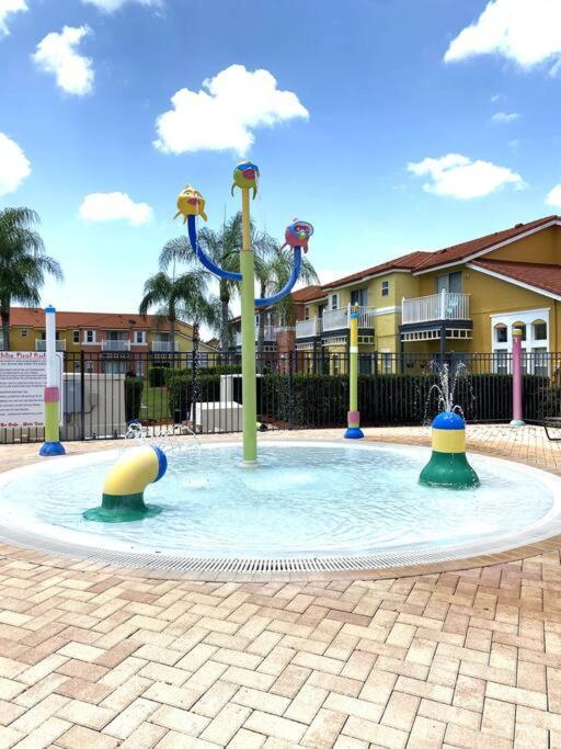 Enchanting Escape 3 Bedroom Minutes From Disney! Kissimmee Extérieur photo